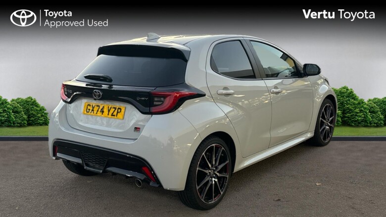 Toyota Yaris 1.5 Hybrid 130 GR Sport 5dr CVT Hybrid Hatchback